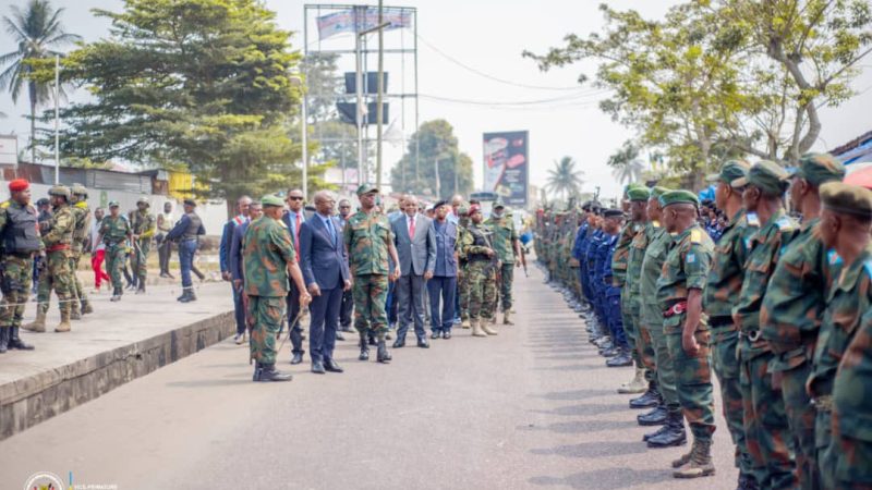 Tuerie des civils dans le kwamouth: le VPM de la Défense GUY KABOMBO MUADIAMVITA en mission officielle dans le Grand Bandundu